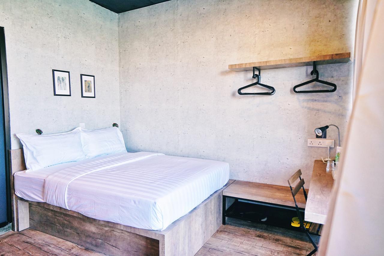 Ostello Cube Bed Station & Tours Sdn Bhd Semporna Esterno foto